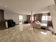 Sobrado com 4 dormitórios à venda, 340 m² por R$...