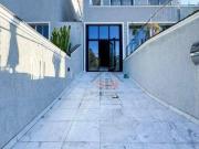 Sobrado com 4 dormitórios à venda, 340 m² por R$...