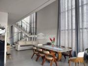 Sobrado com 4 dormitórios à venda, 348 m² por R$...