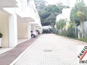 Sobrado com 4 dormitórios à venda, 350 m² por R$...