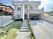 Sobrado com 4 dormitórios à venda, 358 m² por R$...