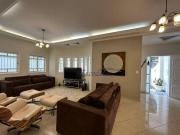 Sobrado com 4 dormitórios à venda, 370 m² por R$...