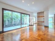 Sobrado com 4 dormitórios à venda, 373 m² por R$...