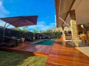 Sobrado com 4 dormitórios à venda, 380 m² por R$...