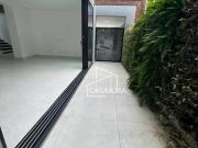 Sobrado com 4 dormitórios à venda, 397 m² por R$...