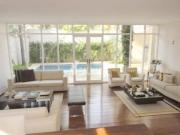Sobrado com 4 dormitórios à venda, 400 m² por R$...