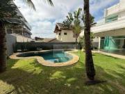 Sobrado com 4 dormitórios à venda, 480 m² por R$...