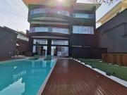 Sobrado com 4 dormitórios à venda, 557 m² por R$...