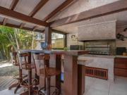 Sobrado com 4 dormitórios à venda, 580 m² por R$...