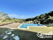 Sobrado com 4 dormitórios em Carapicuíba