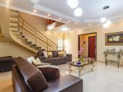 Sobrado com 4 Quartos, 3 Suítes, Área de Lazer e 8 Vagas...