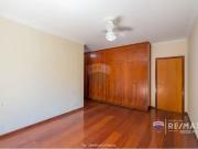 Sobrado com 4 quartos, 4suÃtes Ã venda por R$...