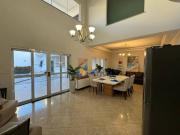 Sobrado com 4 quartos à venda, 497 m² por R$ 2.490.000...