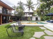 Sobrado com 4 quartos à venda em Alto De Pinheiros SP