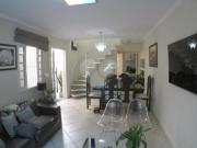 Sobrado com 4 quartos à venda em Jardim Guanhembu SP