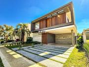 Sobrado com 4 quartos à venda Jardim Vila Paradiso...