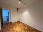 Sobrado com 4 quartos para locação em Alto De Pinheiros SP