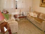 CASA COM 3 QUARTOS E 4 VAGAS DE GARAGEM À VENDA NA VILA...