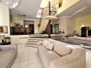 Sobrado com 4 quartos, Parque Terra Nova II, São...