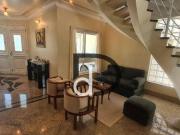 Casa com 4 dormitórios à venda, 300 m² por R$...