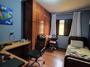 Sobrado com 4 dormitÃ³rios Ã venda, 283 mÂ² por R$...