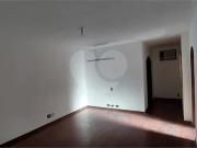 Sobrado com 4 quartos à venda ou para locação em Capão...