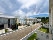 Sobrado com 4 suítes com closet e hidro, 208 m²