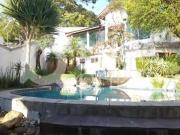 Sobrado com 4 suítes mobiliadas á venda no Jardim Floresta