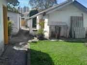 Sobrado com 5 casas à venda, 465m² por R$ 1.100.000...