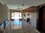 Sobrado com 5 dormitórios, 1 suíte e 4 vagas de garagem...