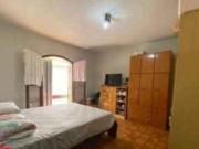 Sobrado com 5 dormitórios à venda, 250 m² por R$...