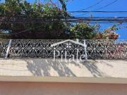Sobrado com 5 dormitórios à venda, 254 m² por R$...