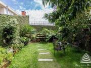 Sobrado com 5 dormitórios à venda, 261 m² por R$...