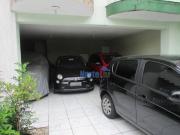 Sobrado com 5 dormitórios à venda, 300 m² por R$...