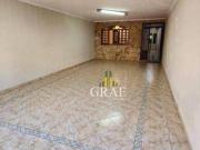 Sobrado com 5 dormitórios à venda, 302 m² por R$...
