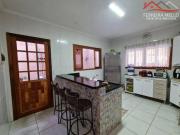 Sobrado com 5 dormitórios à venda, 320 m² por R$...