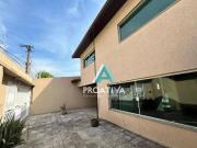 Sobrado com 5 dormitórios à venda, 333 m² Santa Maria...