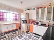 Sobrado com 5 dormitórios à venda, 347 m² por R$...