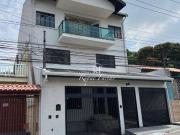 Sobrado com 5 dormitórios à venda, 354 m² por R$...
