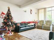 Sobrado com 5 dormitórios à venda, 452 m² por R$...