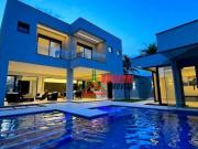 Sobrado com 5 dormitórios à venda, 490 m² por R$... Sobrado com 5 dormitórios à venda, 490 m² por R$...