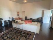 Sobrado com 5 dormitórios à venda, 542 m² por R$...