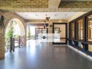 Sobrado com 5 dormitórios à venda, 690 m² por R$...