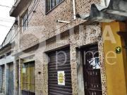 SOBRADO COM 7 QUARTOS E 2 VAGAS DE GARAGEM PARA RENDA,...