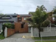 Sobrado com Ático Quadra mar Atami Norte
