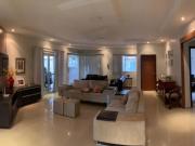 SOBRADO COM ESTILO COLONIAL E AMPLA ÁREA VERDE NA...