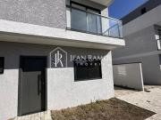 Sobrado com otima localização, 4 quartos 4 Banheiros...