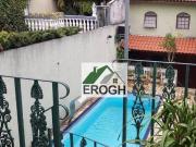 Sobrado com Piscina, 3 dormitórios à venda, 586 m² por...