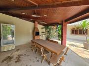 Sobrado com piscina 5 suites sendo uma master todas com...