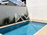 Sobrado com piscina á Venda por R$1.950.000 Rica...